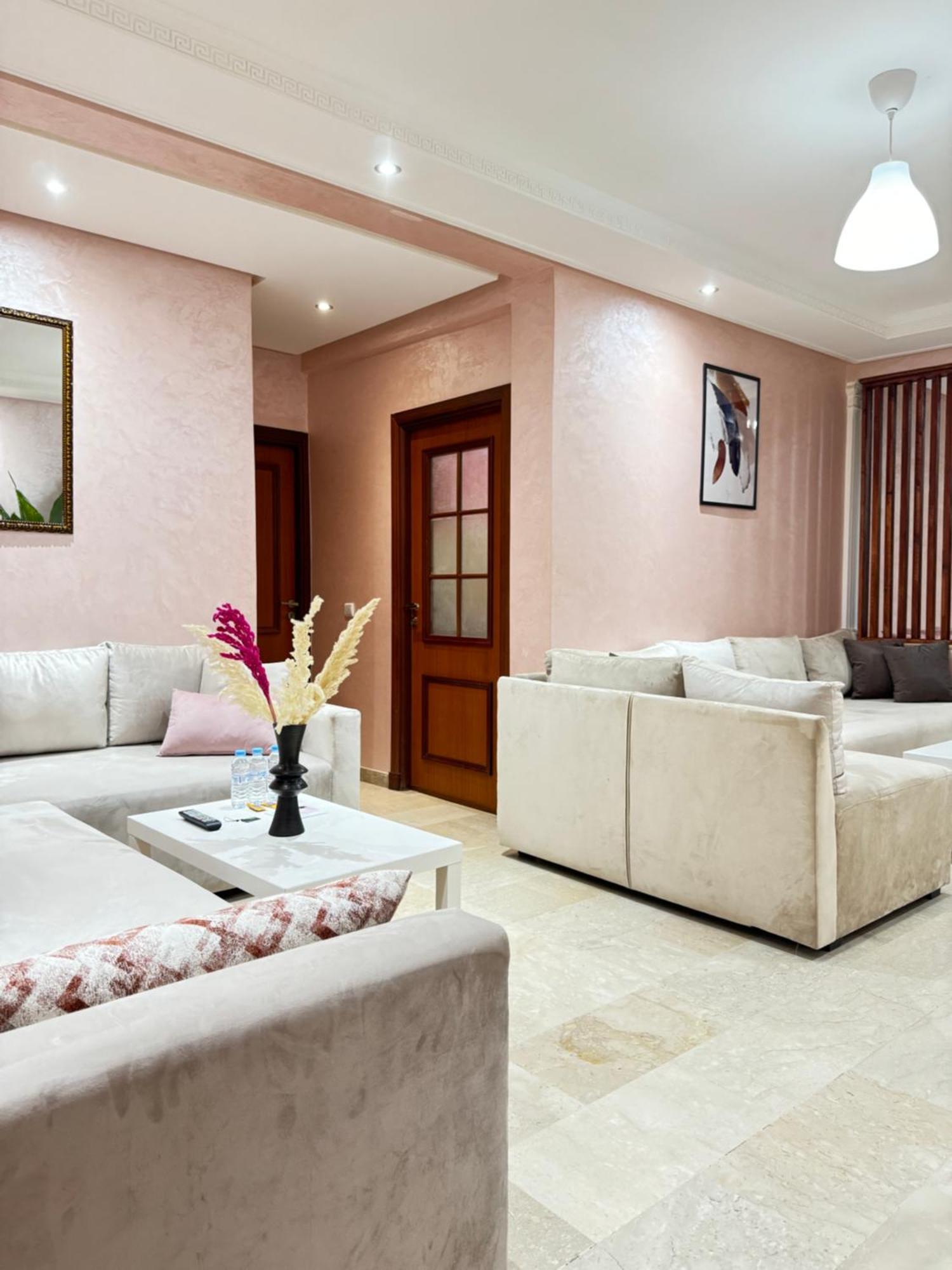 Suitouiss - Agdal 2 - Appartement A 2 Minutes De La Gare De Train Tgv Rabat Buitenkant foto