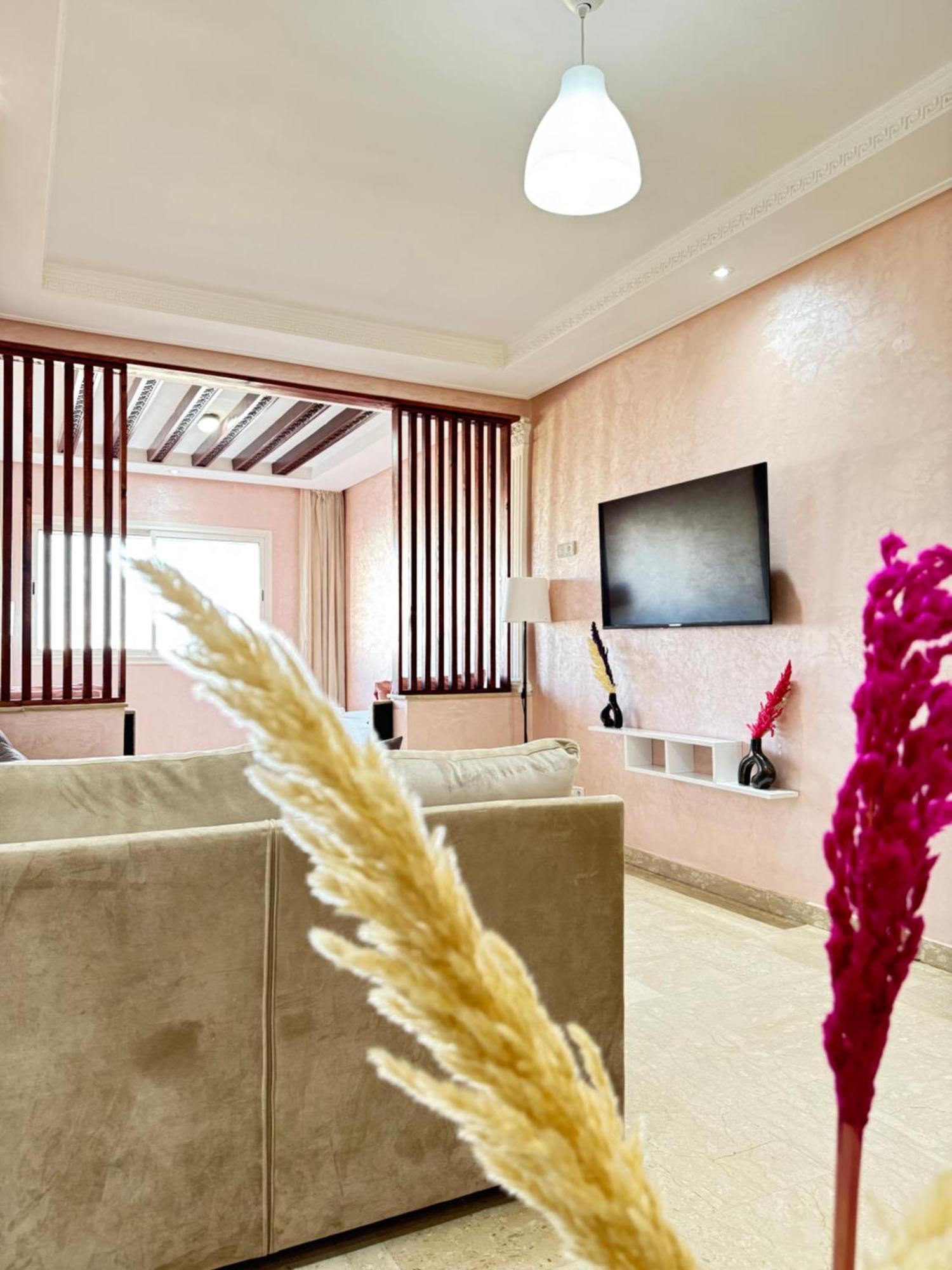 Suitouiss - Agdal 2 - Appartement A 2 Minutes De La Gare De Train Tgv Rabat Buitenkant foto